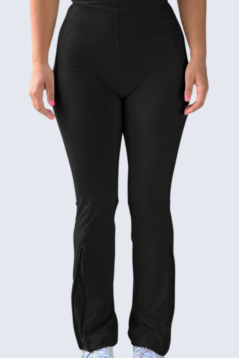 W SunRib Fit Joggers Open + Zip - Black