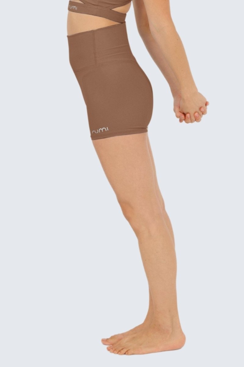 Rumi Earth - W Sun Zen Shorts 4” - Light Cocoa - R124442LCP - Bottoms